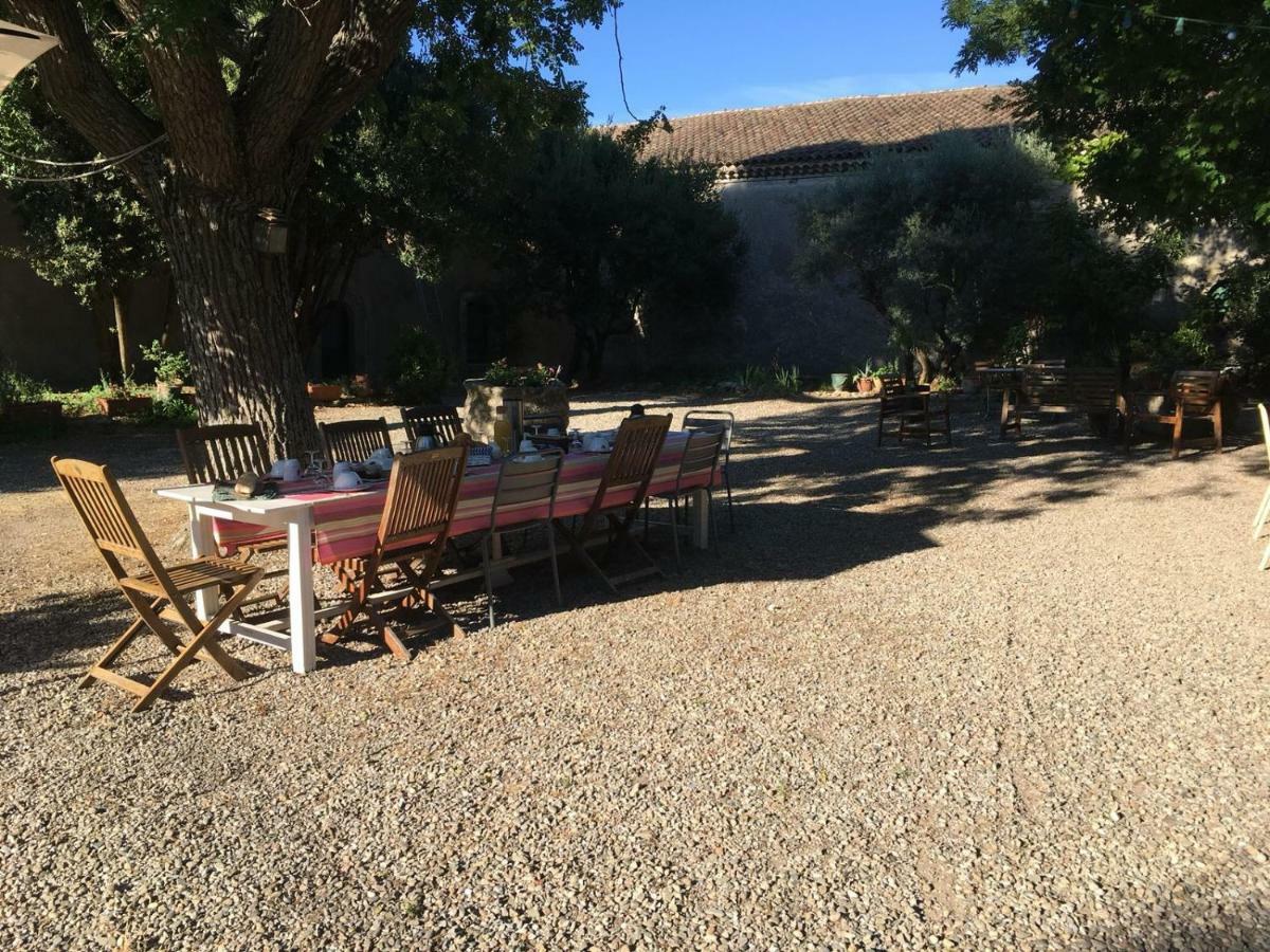 Domaine De Salabert Bed and Breakfast Nissan-lez-Enserune Εξωτερικό φωτογραφία